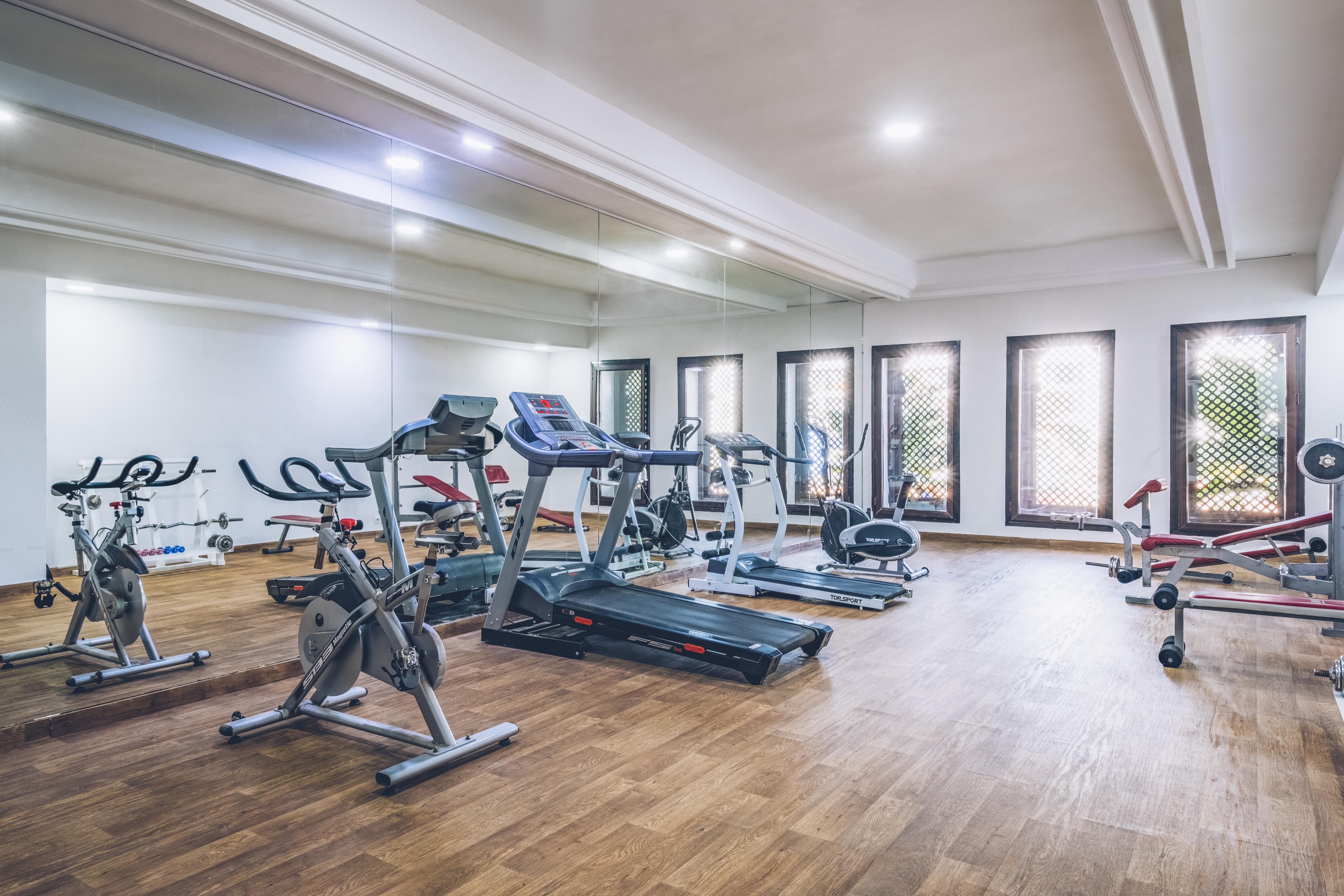 Hotel Iberostar Waves Saïdia Esterno foto The gym at the hotel
