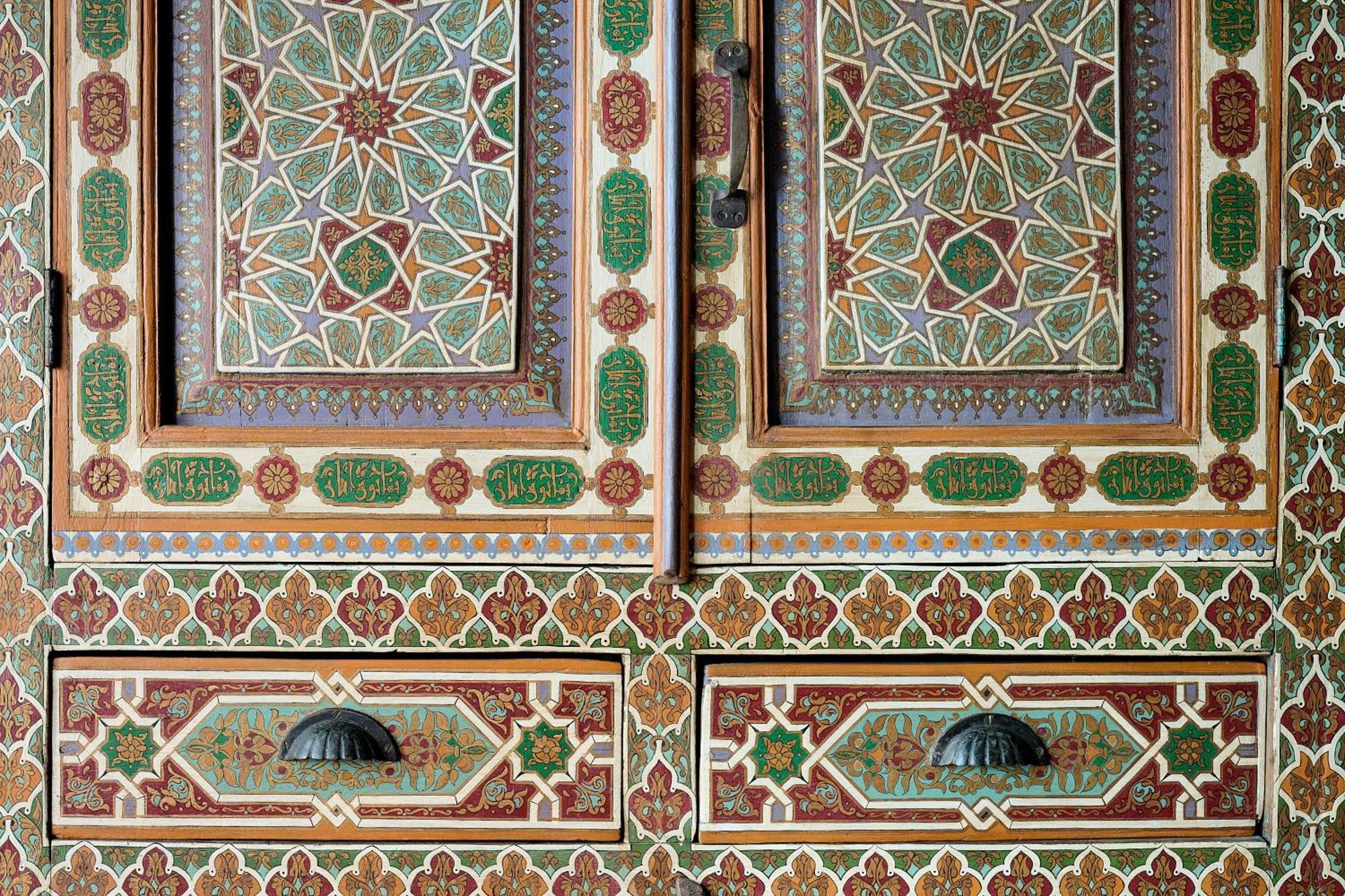 Hotel Iberostar Waves Saïdia Esterno foto Detail of the door of the palace